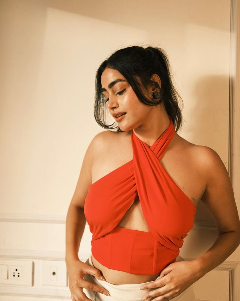 Hot Photos of Apoorva Mishra that are Hot as Hell