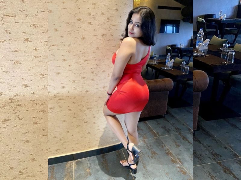 Top 10 Hottest Pics of Radhika Maroo - The Booty Instagram Influencer