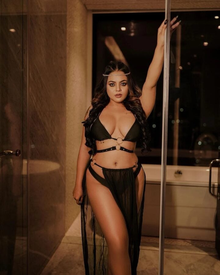 Triyasha Roy Hot Bikini Latest Pics - 13