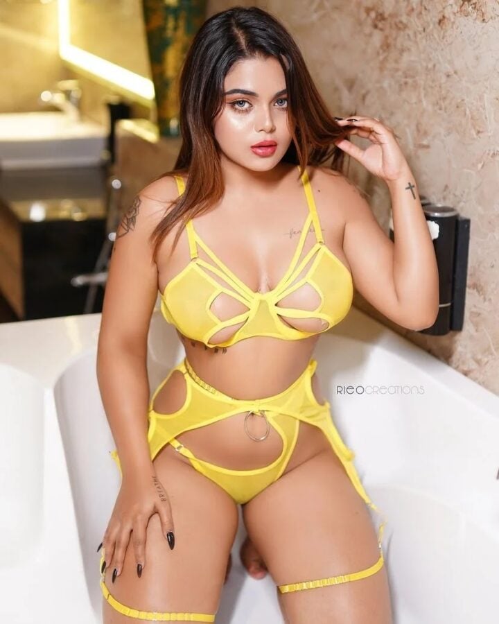 Triyasha Roy Hot Bikini Latest Pics - 16