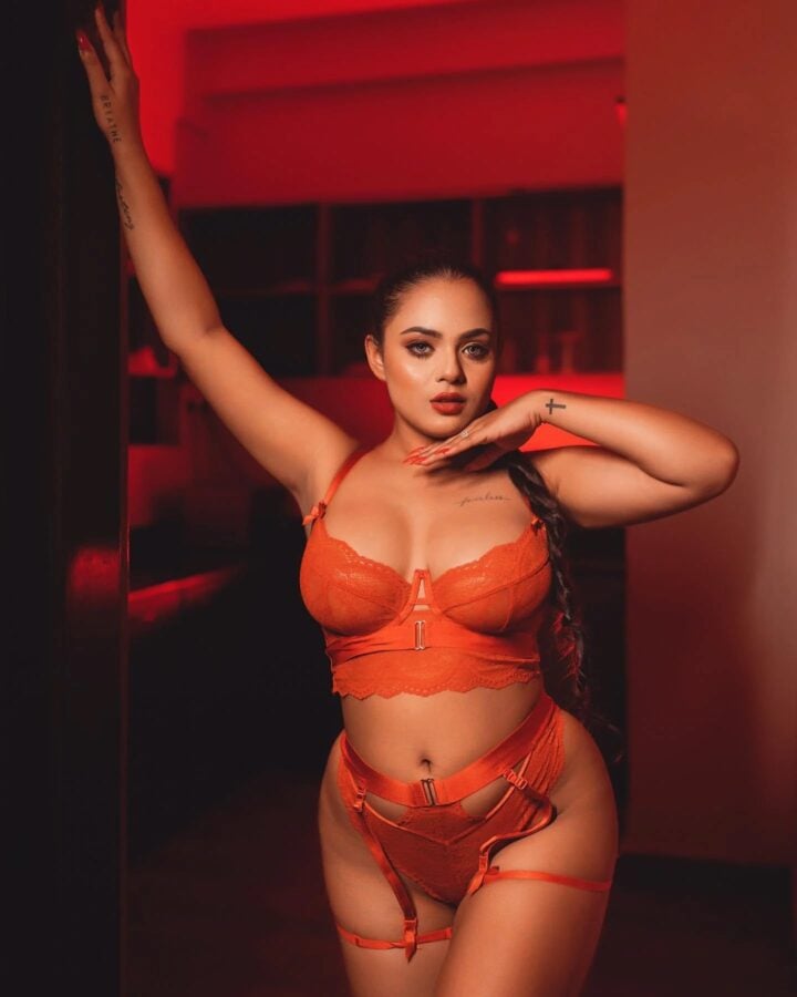 Triyasha Roy Hot Bikini Latest Pics - 6