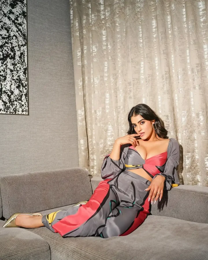 Kavya Thapar Hot Photos - Tollywood Actresses