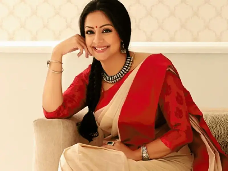 Famous South Indian Actresses Who Are North Indians By Birth.