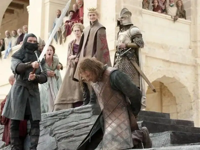 Ned-starks-beheading-game-of-thrones