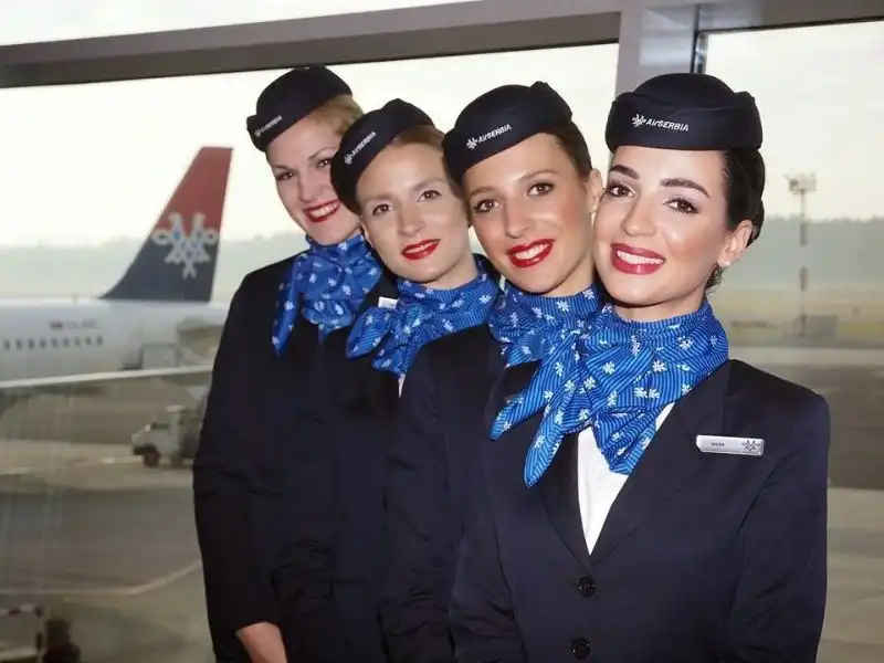Swiss-international-airlines-stewardess