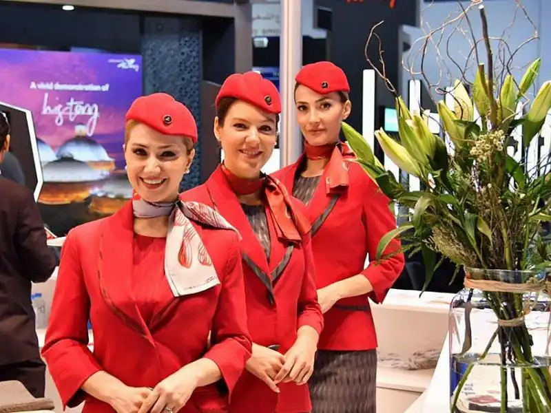 Turkish-airlines-stewardess