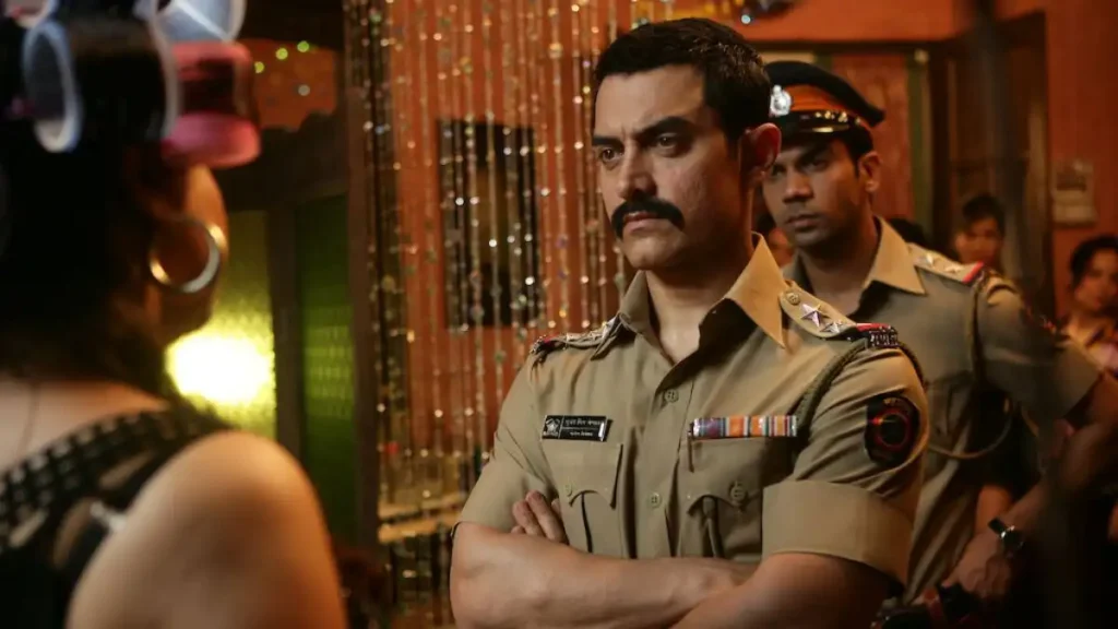 Talaash (2012) - Cine Celebrity