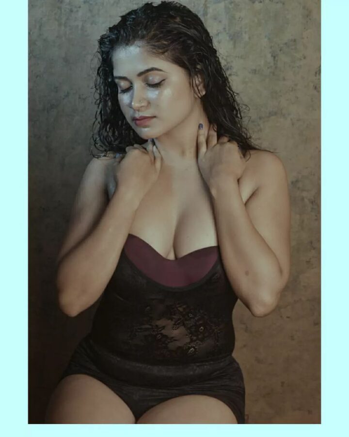 Tithi Ghosh Hot Pics (13)