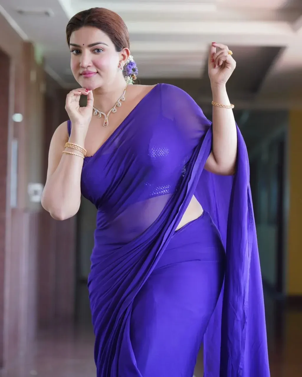 Honey Rose Tamil Actress Photos (22)