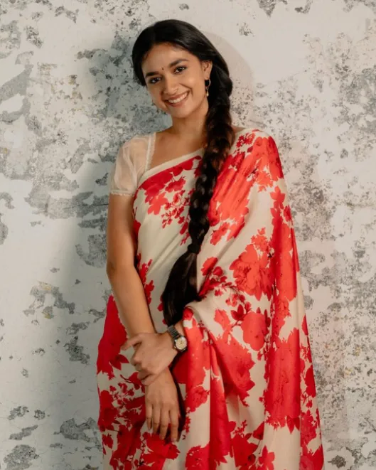 Keerthy Suresh Photos (271)