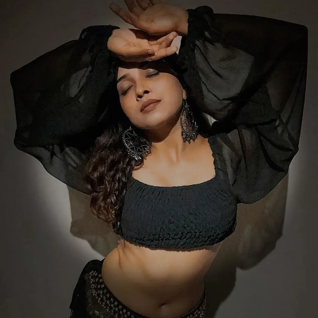 Priyanka Rajeshree Jadhav (59)