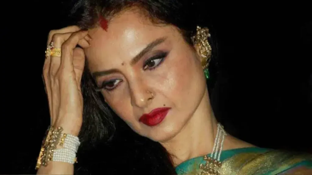 Rekha's Mangalsutra Incident