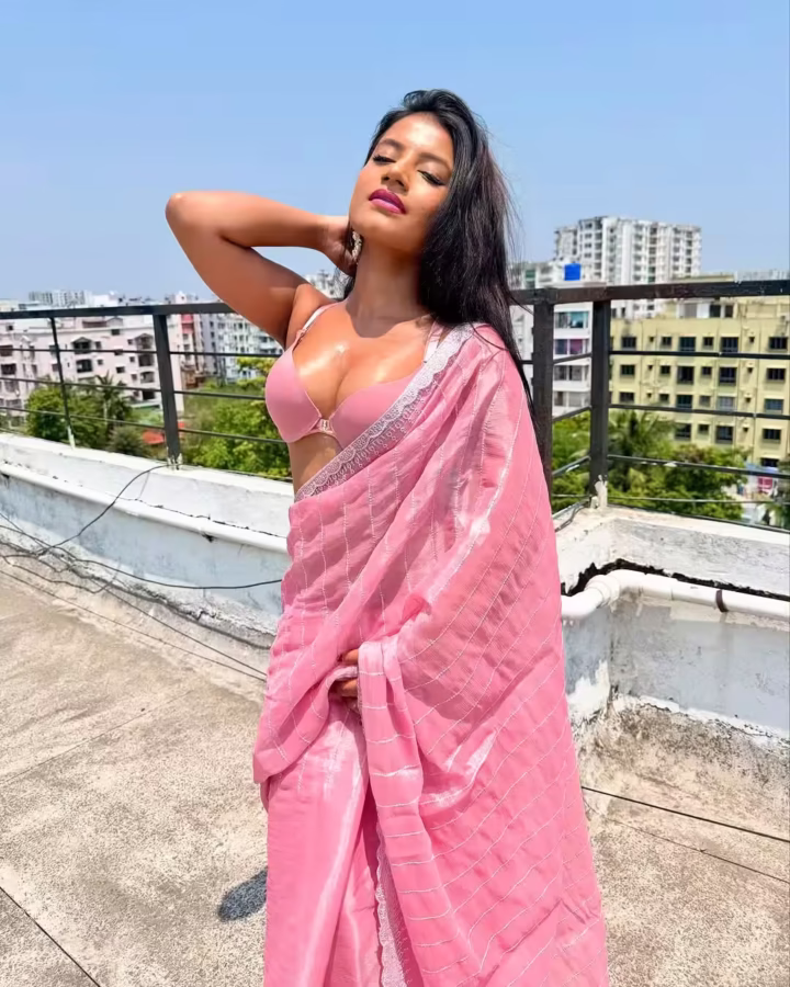 Bristi Samaddar Bold Hot And Spicy Hot Photos (1)