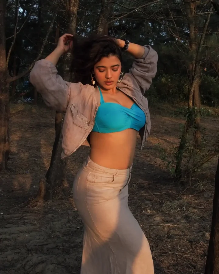 Ketika Sharma Hot Expressions With Stunning Figure
