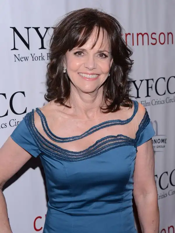Sally Field 3084